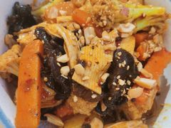 -轻蔬不用等·素食(江苏路店)