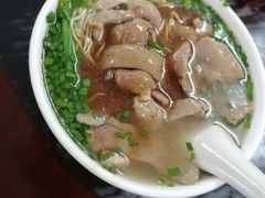 牛三星-陈超记美食店