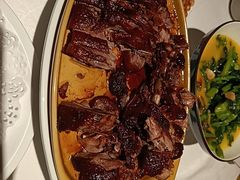 -八府香鸭·啫啫煲(华山路店)