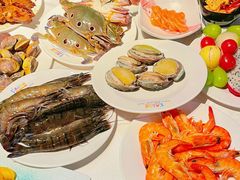 -领鲜活海鲜榴莲自助火锅(东门店)