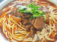 -薛记襄阳香辣牛肉面(平安路店)