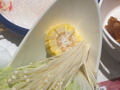 -三人行骨头王火锅(长寿店)