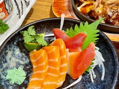 三文鱼刺身-桃太郎寿司料理(南坪店)