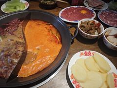 -萍姐火锅·公路夜市(武汉首店)