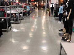 -上品折扣(回龙观店)