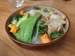 牛油果烧鸡沙拉-农畉LONFOOD(福田星河COCOPark店)