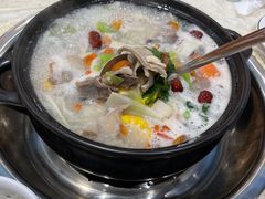 -九寨沟特色牦牛肉汤锅