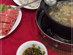 -花苑美食横琴生蚝火锅(拱北粤华路店)