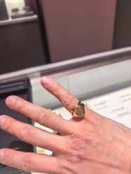 -周大福CHOW TAI FOOK(浦东八佰伴店)