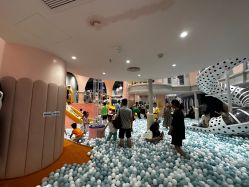 -奈尔宝·儿童乐园·亲子餐厅(鄞州万达店)