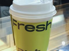 拿铁-明谦·Coffee&Cocktail Bar(美您公园店)