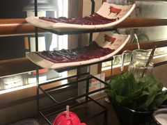-左庭右院鲜牛肉火锅(金山万达店)