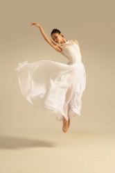 -深舞形体民族舞蹈工作室