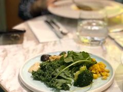 -La Mer Restaurant & Lounge