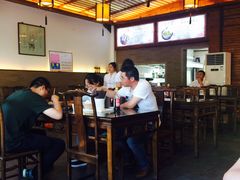 -笑来喜馄饨小笼工坊店(湖滨街店)