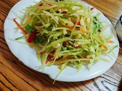 -溢心园香河肉饼总店