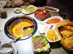 -热火朝天鲜切牛肉火锅(南强街巷店)