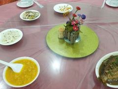 -小陆莲花蟹园农家乐(莲花岛店)