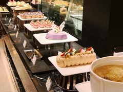 自助取餐区-夏阳湖皇冠假日酒店-自助餐厅