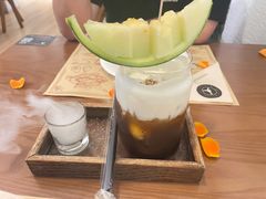 -Mark&Mars Restaurant