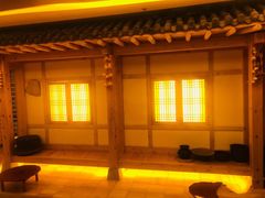 -恒坤北纬42度温泉洗浴(公园路店)