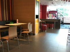 大堂-麦当劳(佛山流行前线店)