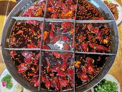 -白乐天毛肚火锅馆(南滨路店)