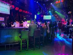 -滨海欢乐昔唐酒吧(财富星座店)