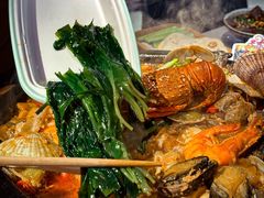 -鸣记脆皮烤鱼·海鲜烤鱼(三八广场店)
