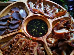 -慢丽江·云南野生菌土鸡锅(西山店)