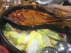 -灌县老妈砂锅串串香(万科红生活广场店)