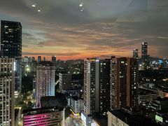 -华强广场酒店-椰香高空自助餐厅