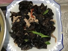 -绿林山庄土菜馆