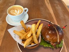 -麦田工坊(月湖店)