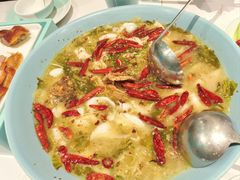 -姚姚酸菜鱼·金戈戈香港豉油鸡(喜荟城联名店)