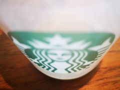 -星巴克(杭州西湖银泰1F店)