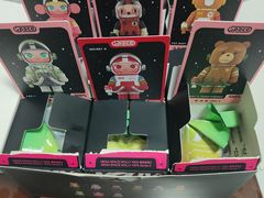 -泡泡玛特POPMART(凯德大峡谷店)