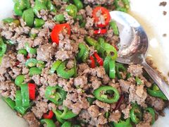 青椒炒剁肉-赢融印象•龙泉店•清真云南菜•民族菜(小菜园店)