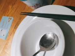 -蜜桃餐厅·伴山(湖滨商业街店)