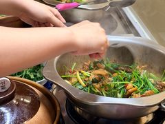 -九道菜有鸡鱼头(石鼓路店)