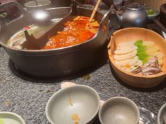 -三出山火锅(南京万象天地店)