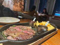 澳洲谷饲黑安格斯西冷牛排-澳骄 Aussie Kitchen·手工披萨·西餐(国大店)