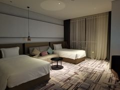 -大连星海皇冠假日酒店