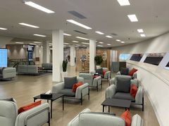 -深圳锦龙奥迪4S店(前海店)