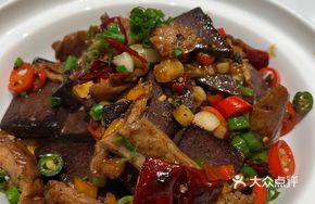 Stewed Pig Intestine and Blood Stew
