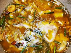 激情椒麻鱼-八张桌子(老店)