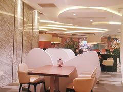 -港丽餐厅