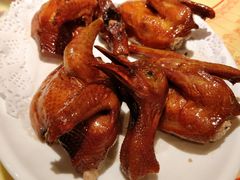招牌烤乳鸽-石岐佬中山菜馆(张溪店)