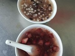 -芳婆糕团店(王府大街店)