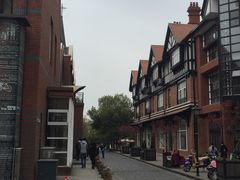 -钟书阁(松江泰晤士小镇店)